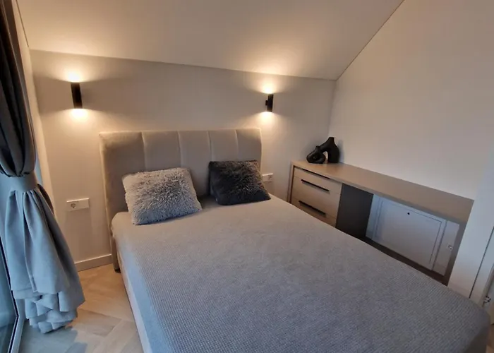 بيت للعطل Monci Erdvus Apartamentai Monciskese Su Uzdaru Kiemeliu بالانغا